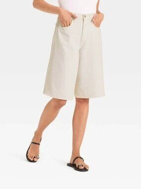 NEW Universal Thread High-Rise Long Denim Shorts - White - Size 16